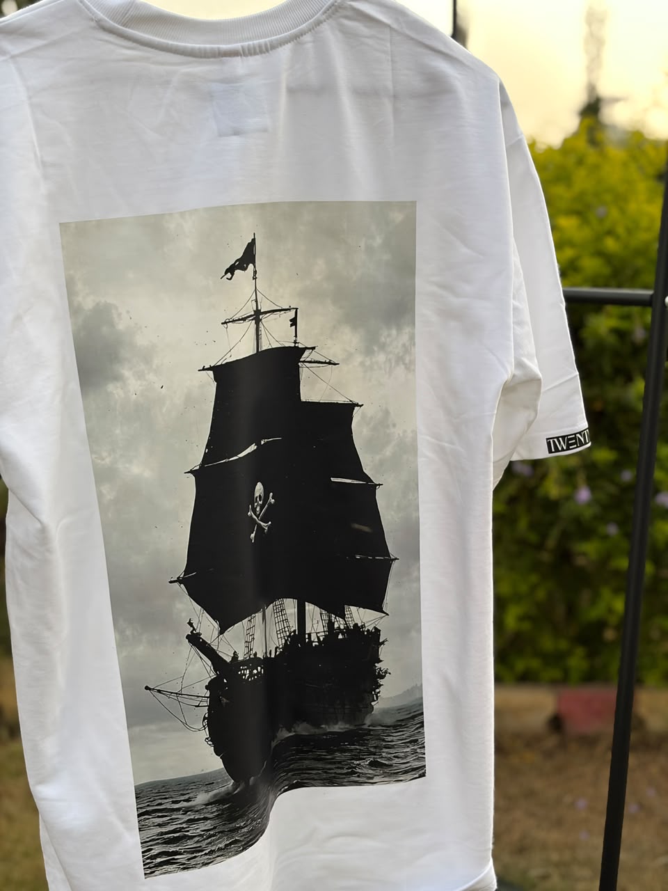 Gangsta Pirate Ship Graphic T-Shirt | TWENTY NINE product image 1